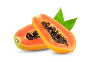 Sliced papaya on a plate – tropical fruit to lower cholesterol and maintain heart health.